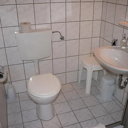 Guest house Gastehaus Am Berg 3*