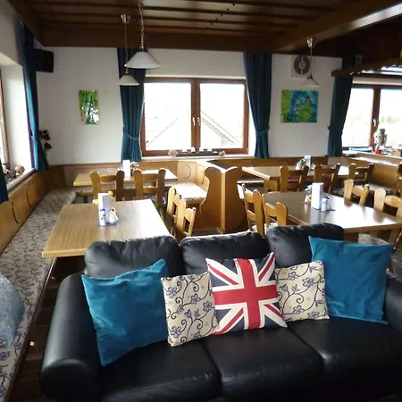Guest house Gastehaus Am Berg 3*