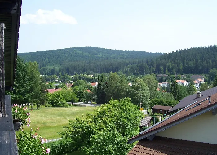 Πανσιόν Gaestehaus Am Berg 3*