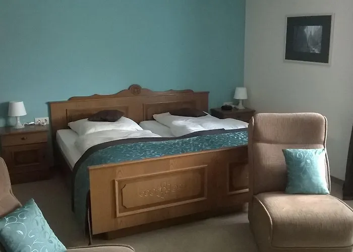 Gaestehaus Am Berg 3*