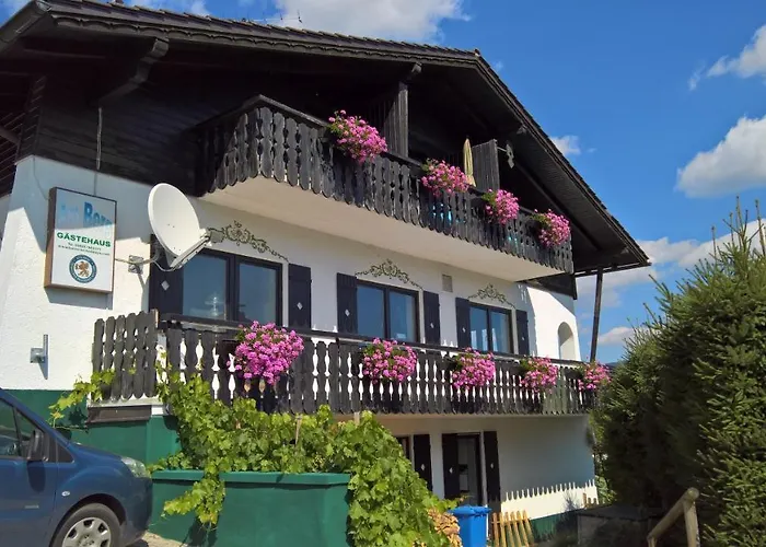 Gaestehaus Am Berg 3*